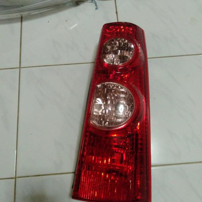 lampu stop / stoplamp avanza VVTI 2007-2011 original