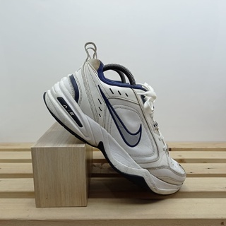 nike monarch size 6