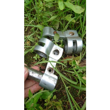 Kupingan Lampu Pesek CB GL MP Tiger / Pangkon Lampu CB Model Cincin / Pangkon Lampu Murah / Brraket 