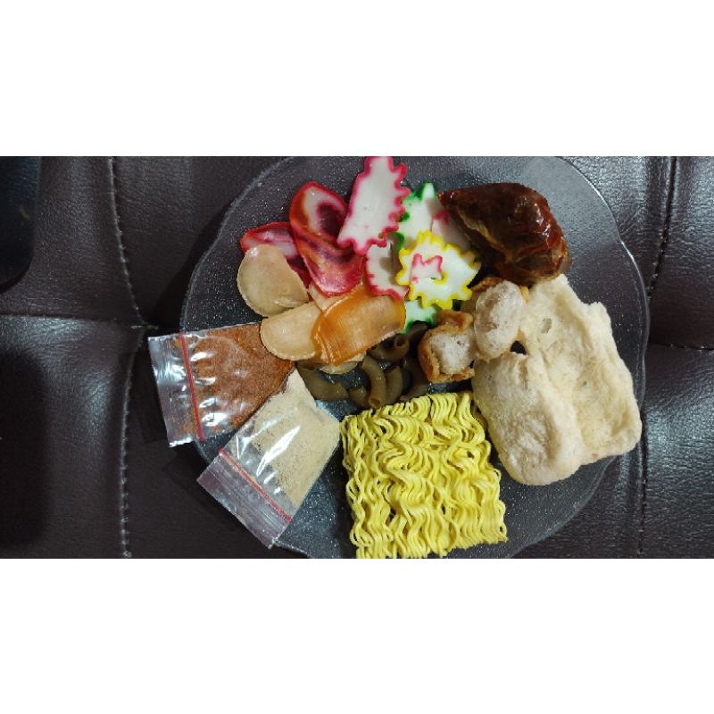 

Seblak instan +keju, mozarella /seblak enak mantul/seblak viral seblak komplit seblak enak/seblak Aci komplit paket 5 seblak instan bumbu kencur