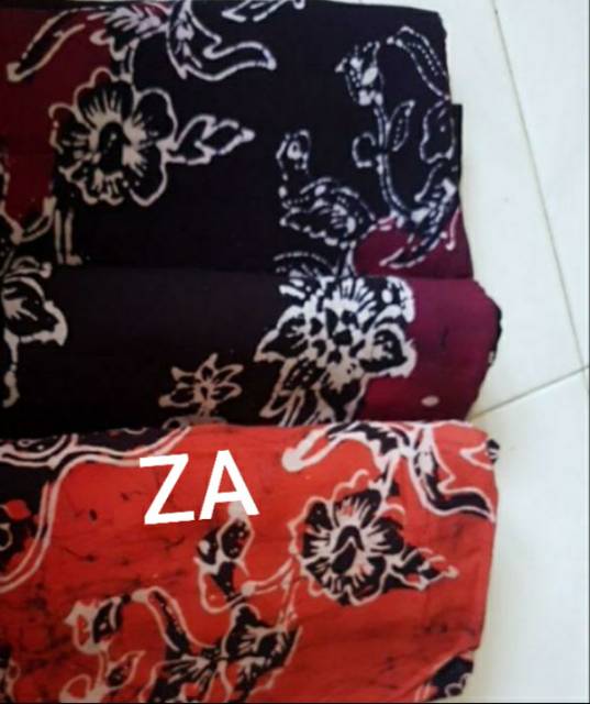 Sarung Wanita Rayon Lembut Batik  / Sarung Cewek Rayon BUNGA