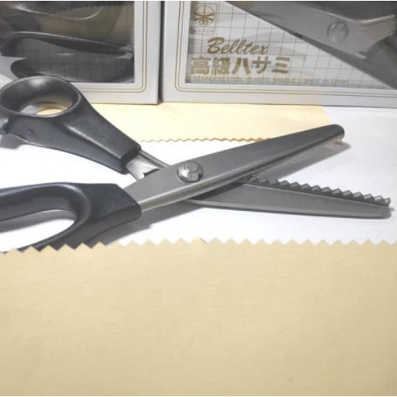 

Flash Sale - Gunting Kain Zigzag 9-230mm Stainless Steel Plastic Handle 爱