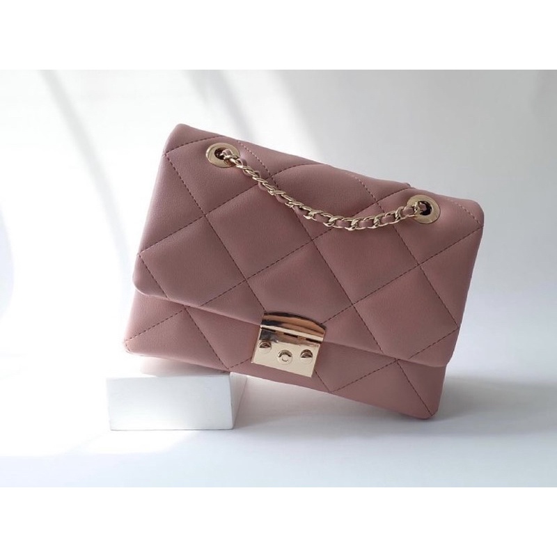 Preloved tas kian id