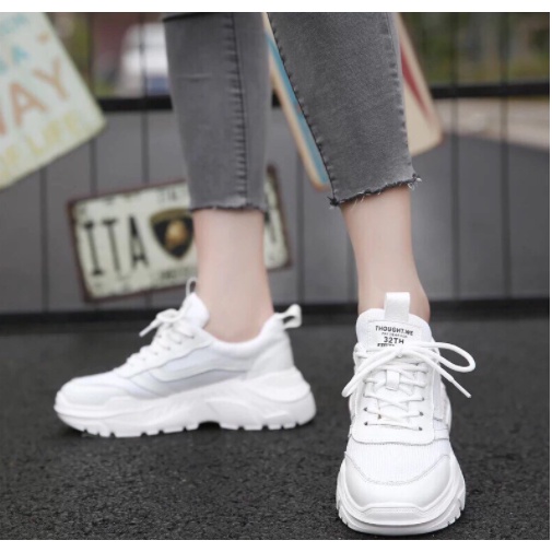 Sepatu Sneakers Wanita Vhanns Trandyy Korea AMC 51