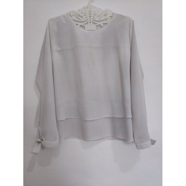 Baju Atasan Blouse Putih Ruffle Layer Cewek Wanita