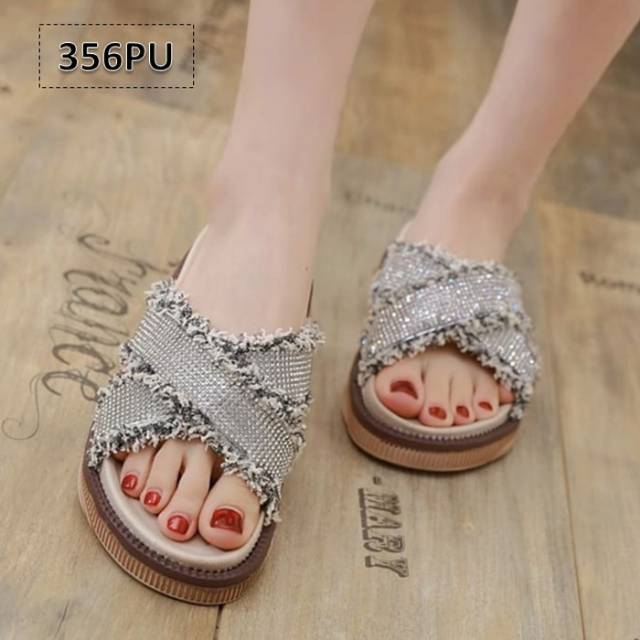 Sandal Slip Wanita Bear Gliter Silang - Sandal Wanita Murah - Slip Sandal wanita
