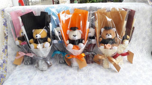 Buket boneka wisuda/hadiah wisuda/buket boneka flanel/ buket bunga flanel/ hadiah wisuda murah