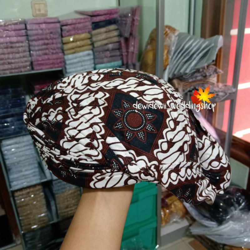 BLANGKON JOGJA, Motif Parang Matahari