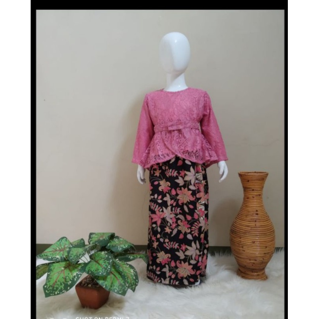 KEBAYA BRUKAT ANAK MURAH MERIAH AURORA MODERN TK-SD BAHAN GLITER HARGA 1Set  ROK PRADA 4TH-13TH