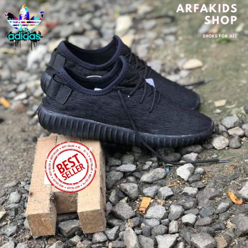harga adidas yeezy