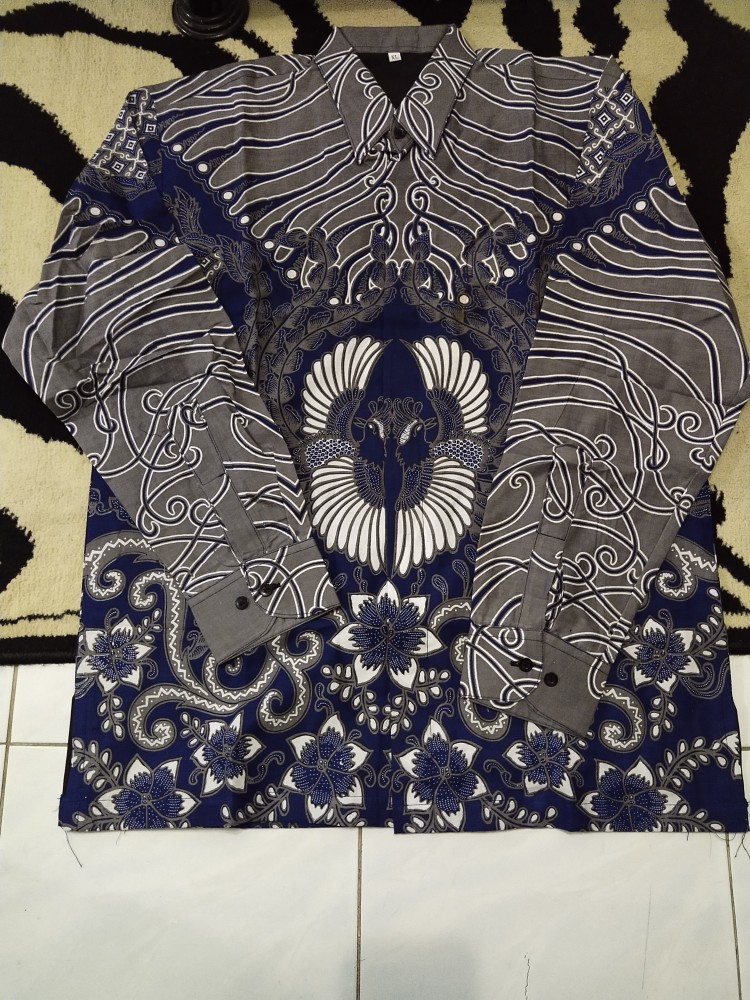Peksi Wiyasa Biru Kemeja Batik Pria Full Furing Katun Primisima Eksklusif Batik Navy Dongker
