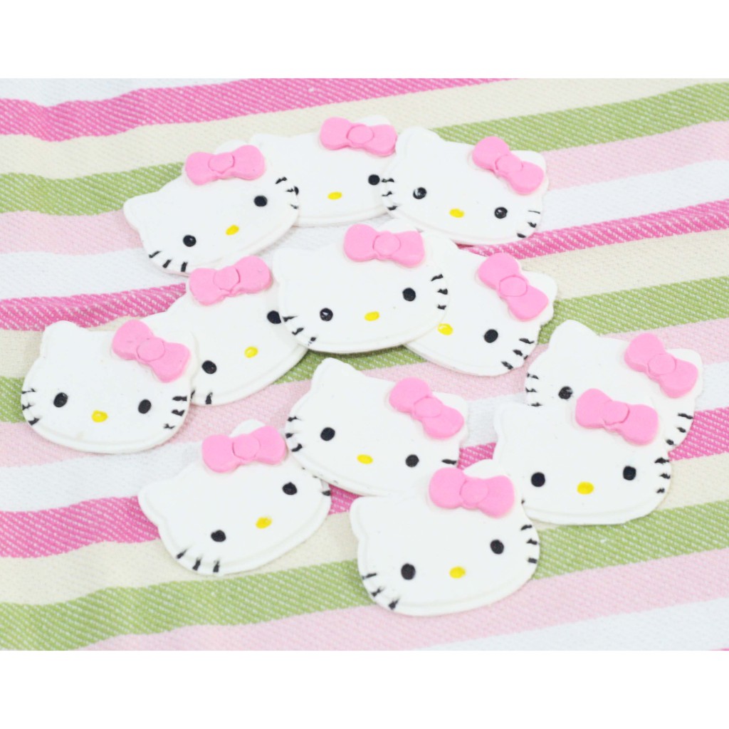 

Gumpaste hiasan kuetart- kepala hello kitty