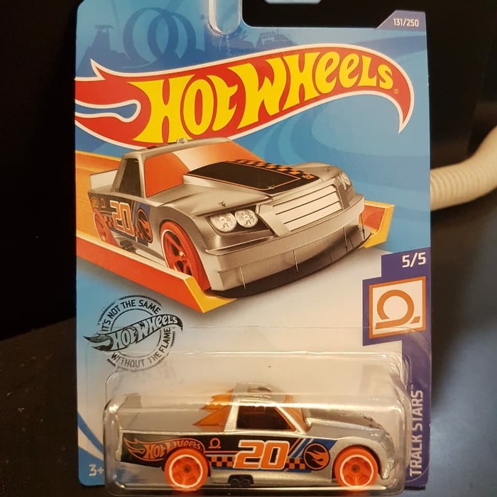 Hot Wheels T-HUNT CIRCLE TRUCKER