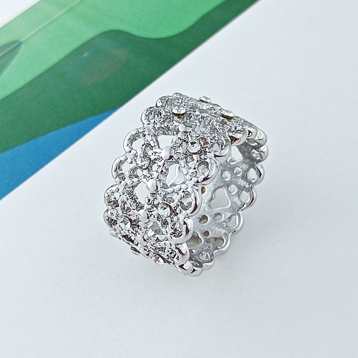 Cincin Buckle Syal Sutra Multifungsi Untuk Aksesoris Pakaian