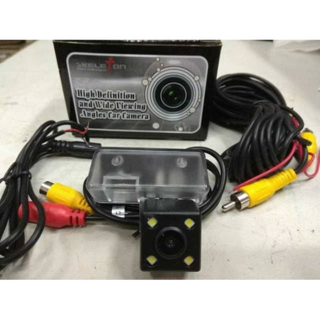 Rear Camera untuk Mobil Sienta