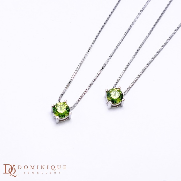 

Dominique Jewellery -Kalung Lotus Kadar 375% DQ 059