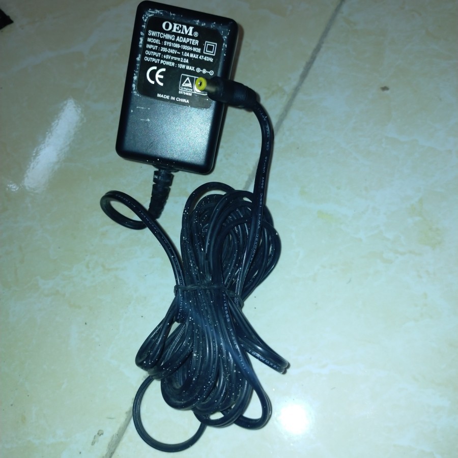 adaptor 5 volt 2.0 A