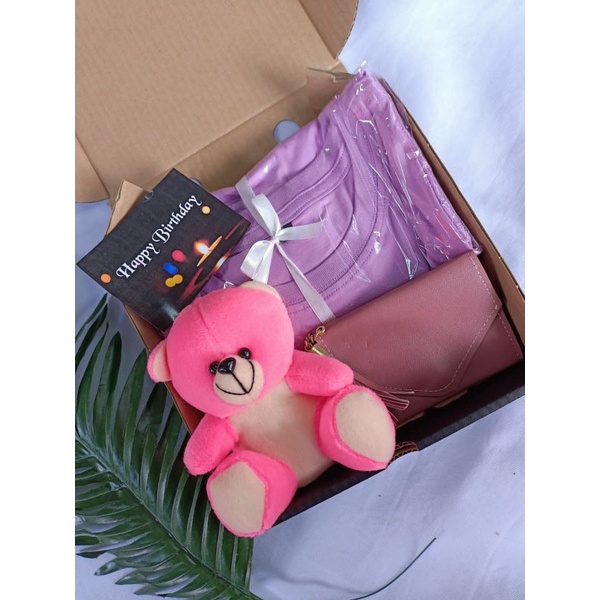 

Kado kaos lilac, Hampers wisuda, birthday cewe lucu souvernir kaos