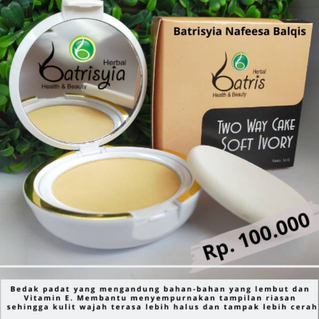 Batrisyia Two Way Cake Soft Ivory Bedak Padat 12 gr