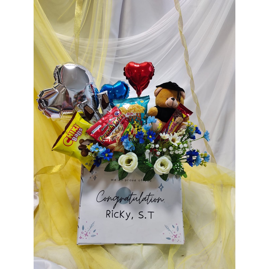 

Hadiah Ulangtahun Wisuda | GiftBox | Birthday Box | Snack Box lucu