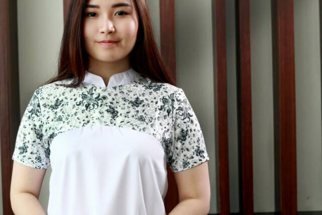 Blouse Batik Putih Modern M L XL XXL