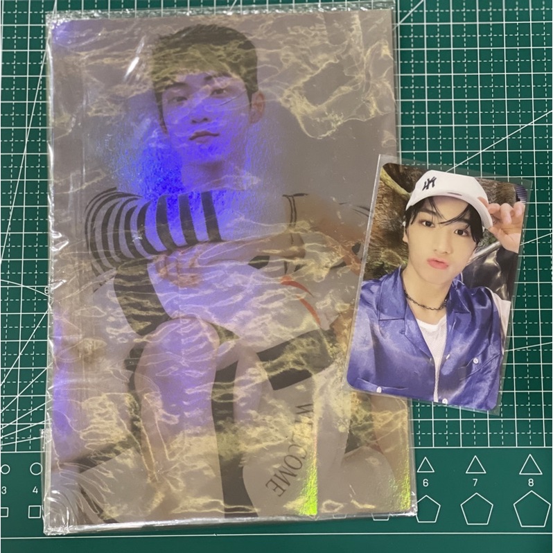 HYUNJAE POUT THRILL ING KICK C PHOTOCARD PC & POSTCARD KEVIN THE BOYZ