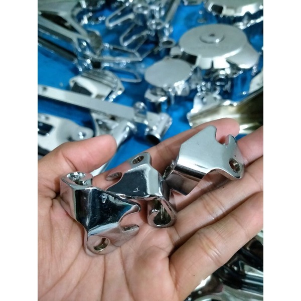 PLAT DUDUKAN KABEL KOPLING TIGER MEGAPRO / KLEM PENAHAN KABEL KOPLING TIGER MEGAPRO /  BREKET KABEL 