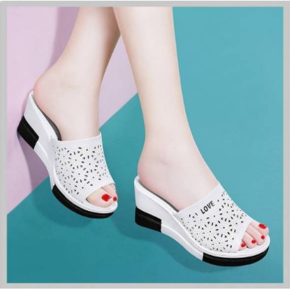 Us 74 Sandal Wedges Laser Untuk Wanita