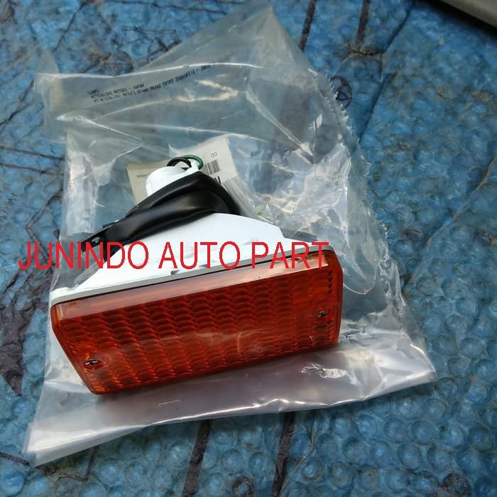 LAMPU SEN BUMPER KANAN L300 ORIGINAL MB377108