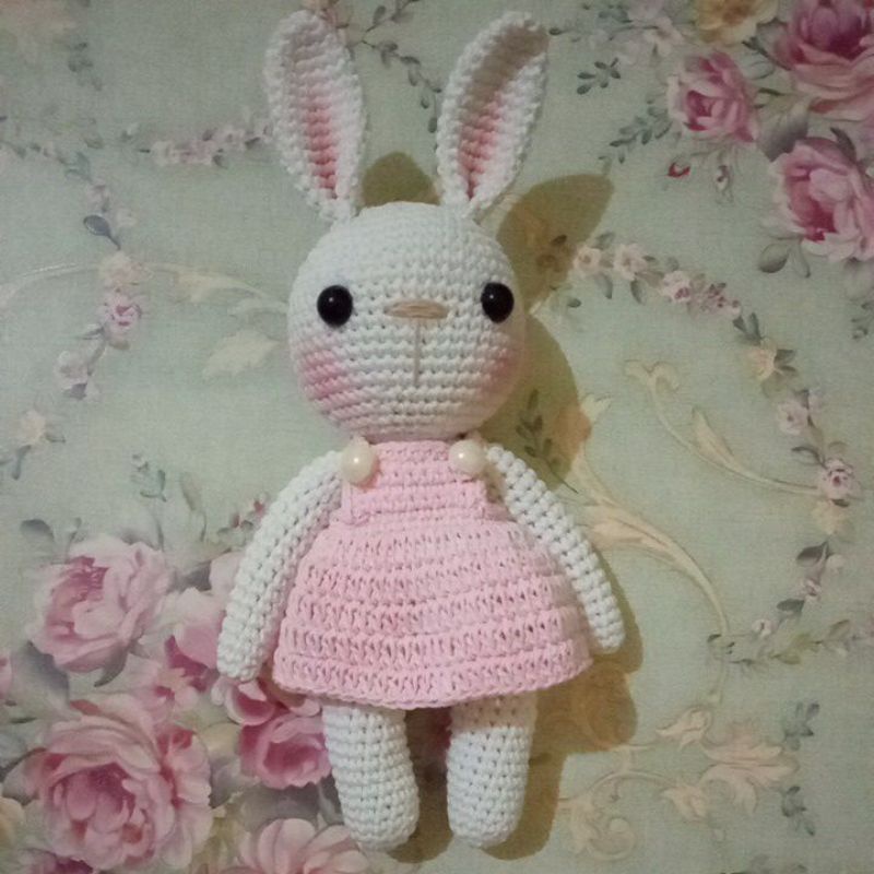 ROSSIE BUNNY DOLL / Amigurumi bunny / Boneka Rajut Kelinci