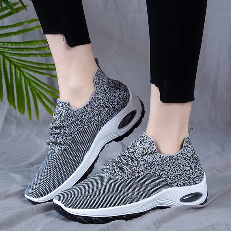 Sepatu Import Sepatu Sneakers Wanita Casual Wear ala Import Shoes Sneakers Keren Lamp 033