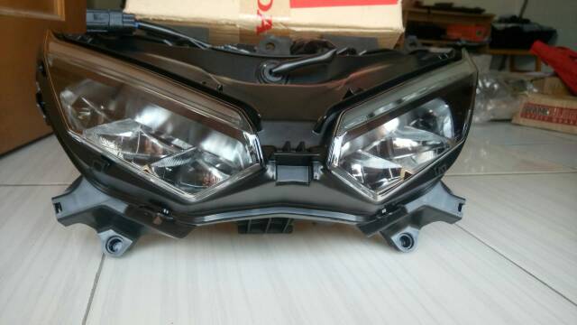 Lampu Headlamp refelektor new cbr150r led