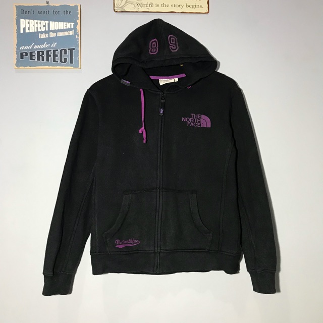 The north face tnf sweater zip hoodie black hitam