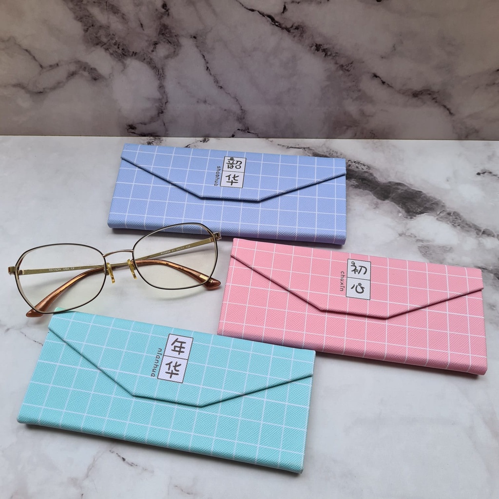 KOTAK KACAMATA LIPAT SEGITIGA MAGNET MOTIF HARDCASE TEMPAT KACAMATA KACAMATA BOX