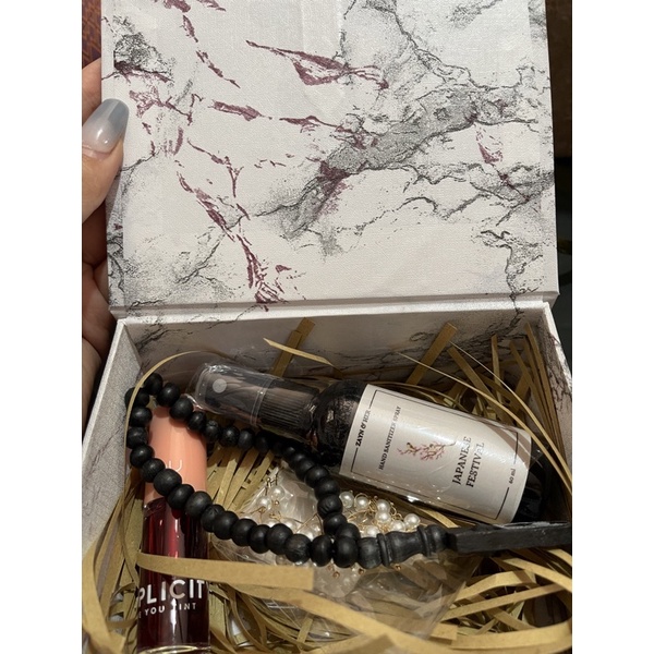 

Hamper lebaran eid mubarak