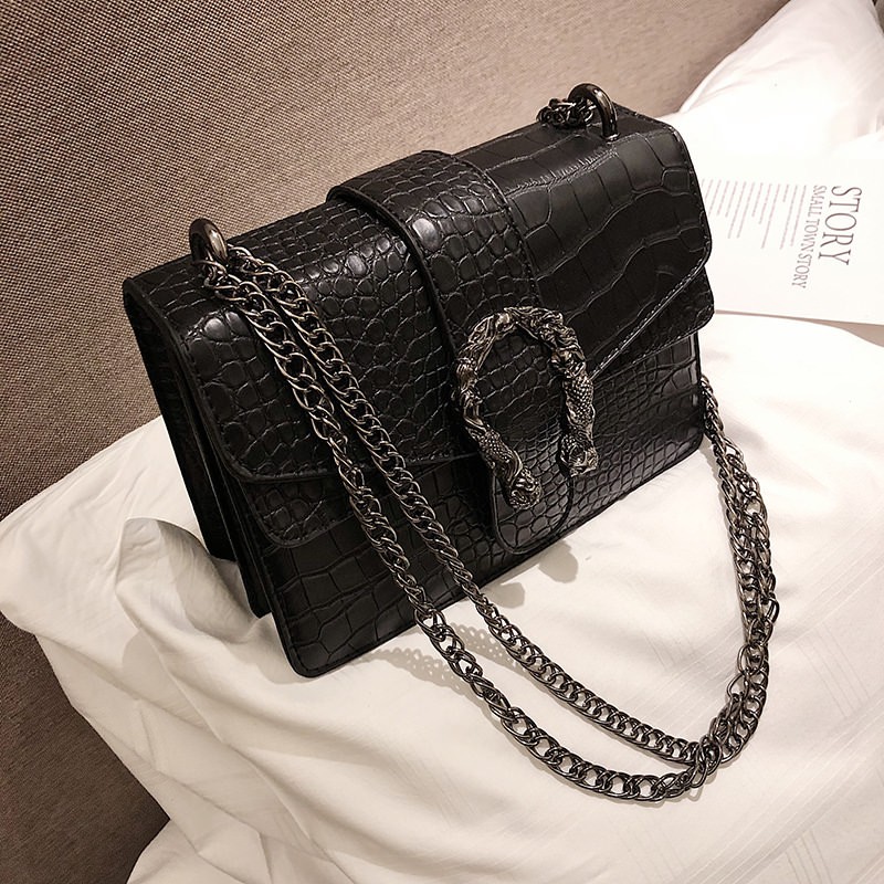 K8996 - BLACK/BROWN/RED/WHITE - TAS SLEMPANG TALI RANTAI IMPORT TAS WANITA FASHION IMPORT MODIS ELEGAN TERMURAH TERLARIS TERBARU BAGSTORE JAKARTA TAS BATAM JT0193 CR7005 VC86732 BQ2656 KPC8996 LT1104 ELJ5067