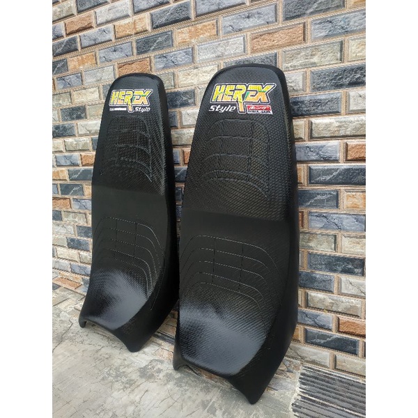 Jok sadel tirev tiger revo herex style slim tipis type gelombang dan selonjor