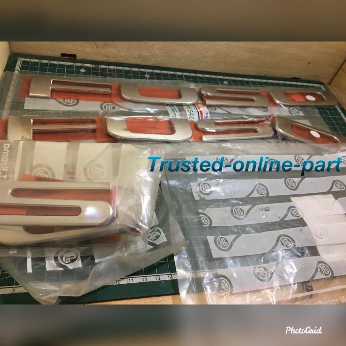 ( BISA COD ) Emblem Canter FUSO asli 100% Mitsubishi GRATIS ONGKIR [Kode 1|Kode 2|Kode 3|Kode 4|Kode