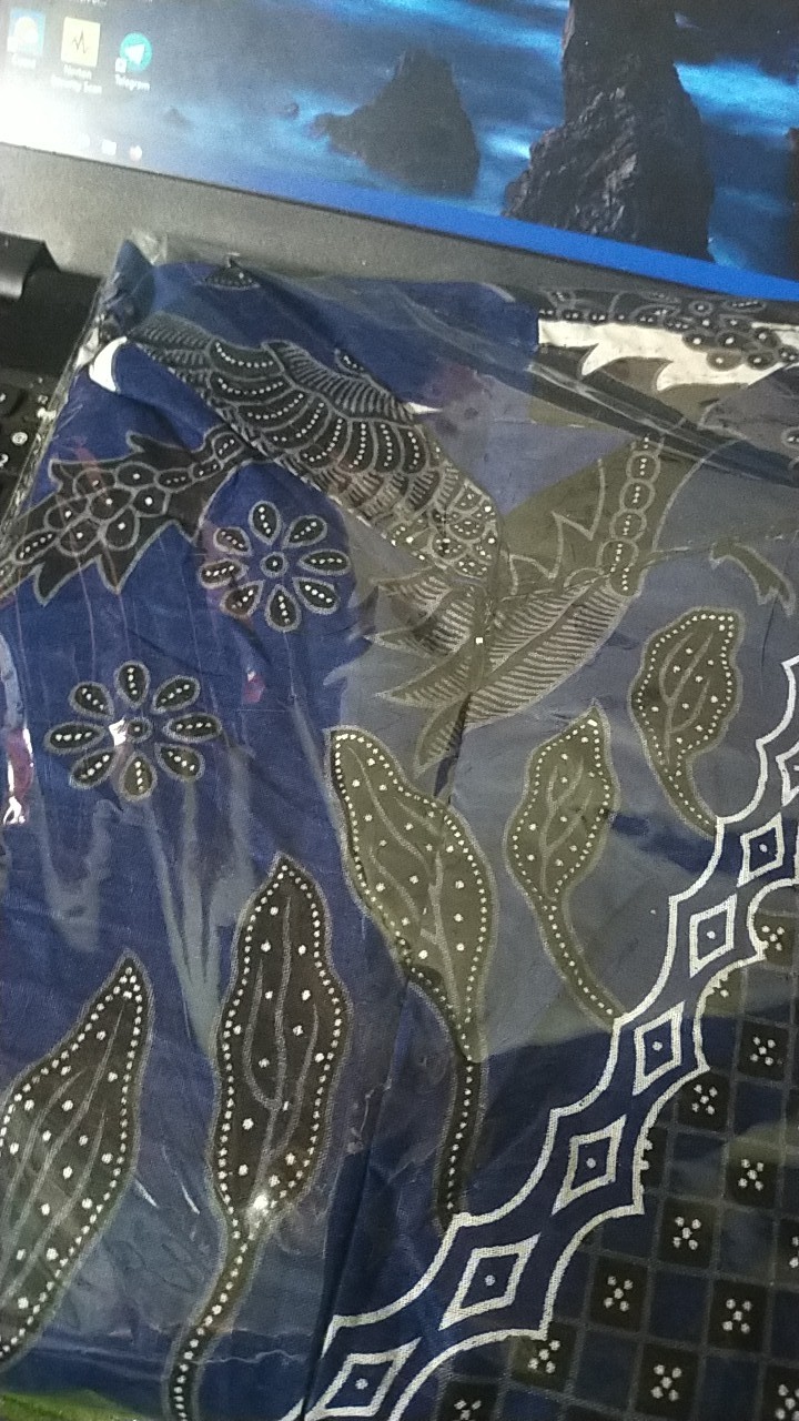 Pakaian  Muslim Wanita Gamis Batik Edisi Lebaran 2021 Gamissaniaruffle -  Batik Zaynbatikteri