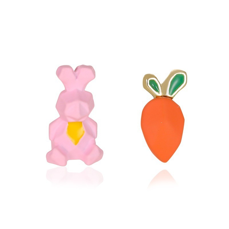 Cute and sweet asymmetrical animal earrings colorful cartoon rabbit carrot earrings small and exquisite student jewelry