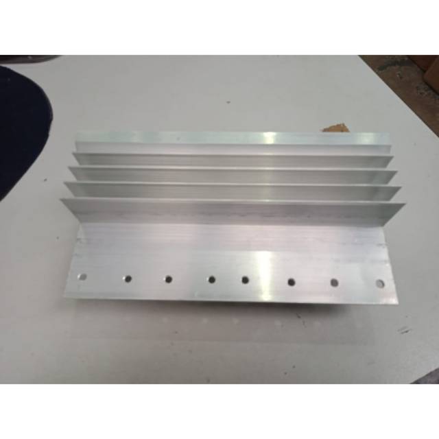 Heatsink Pendingin 4 Tr Sanken 18 CM