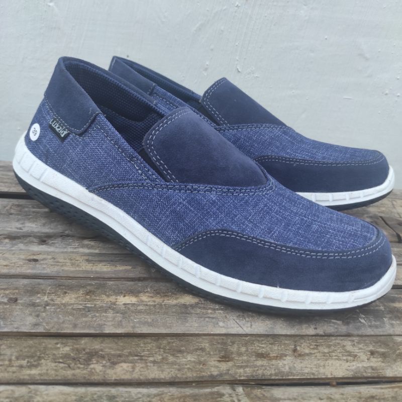 Sepatu Pria Kulit Slip On Kasual Sintetis Suede Premium Sol Karet Lenture