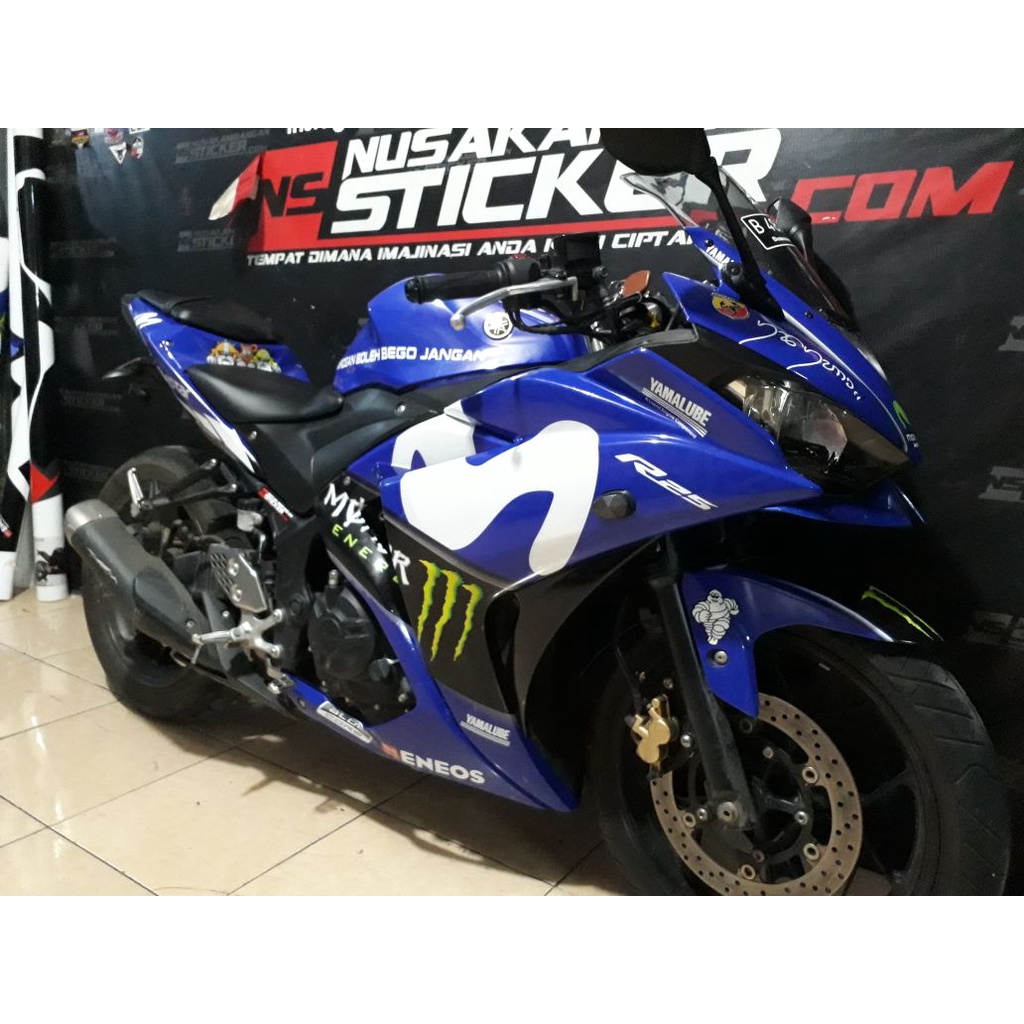 Stiker R15 V2 Movistor Biru