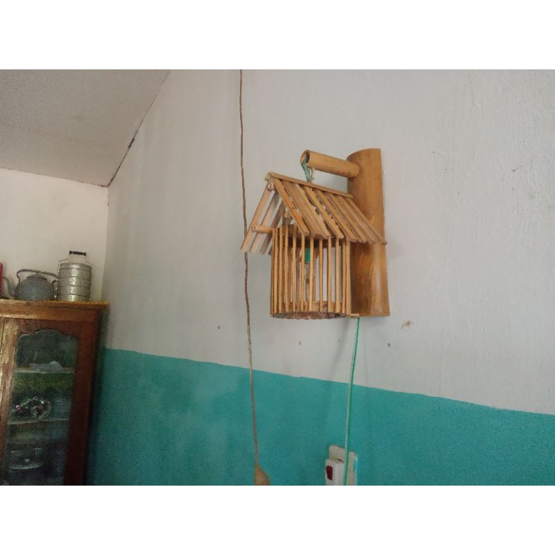 1 PAKET LAMPU TEMPEL BAMBU