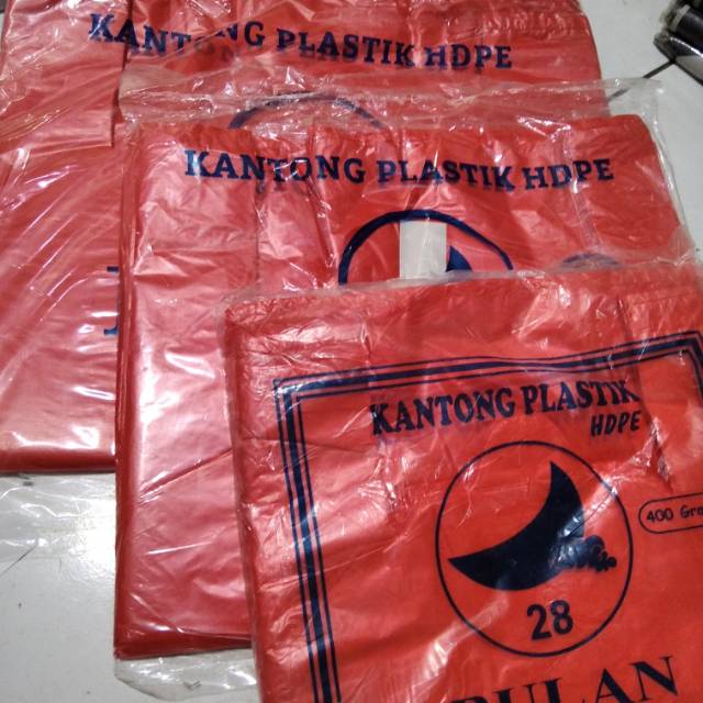 Kantong plastik kresek merah merk Bulan