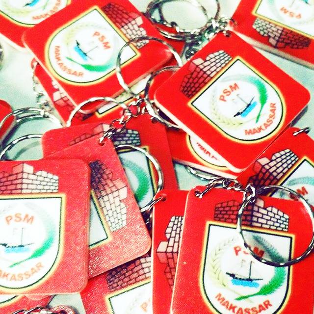 Ganci akrilik psm makassar