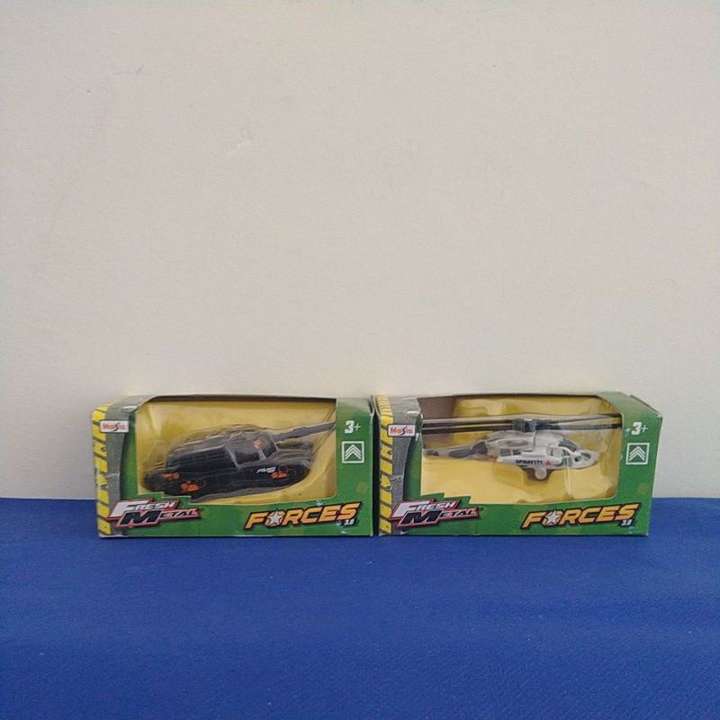 Tank & Helikopter Forces Maisto