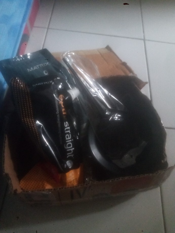 Mangkuk & Sisir Cat Semir Rambut / Wadah Cat Pikok / Sarung Tangan Karet