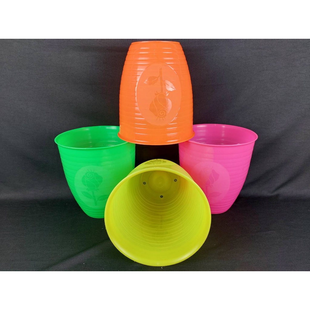Pot Plastik / Pot Bunga / Pot tinggi 25 WARNA