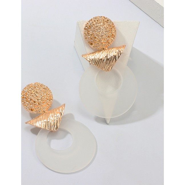 LRC Anting Tusuk Fashion Gold Resin Metal Circle Earrings D27994